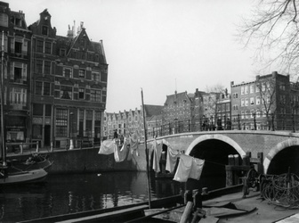 1827