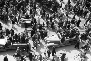 1919