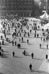 1953