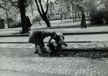 1992