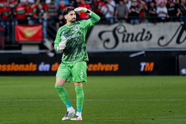 309951