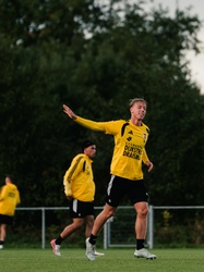 320011