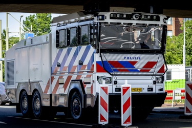 290372