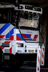 290373