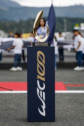 370960