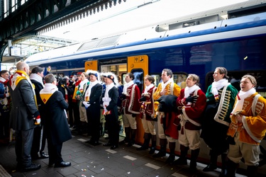 478302
