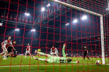 FOOTBALL - DUTCH CHAMP - AJAX vs N.E.C.