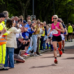496528