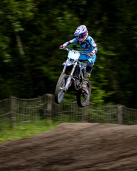 499407