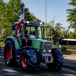 516429